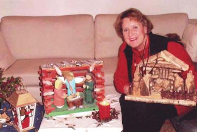 Bringt die Weihnachtsbotschaft ins Heimatmuseum - Dietlind-Ines Levin-Rama und ihre Krippen